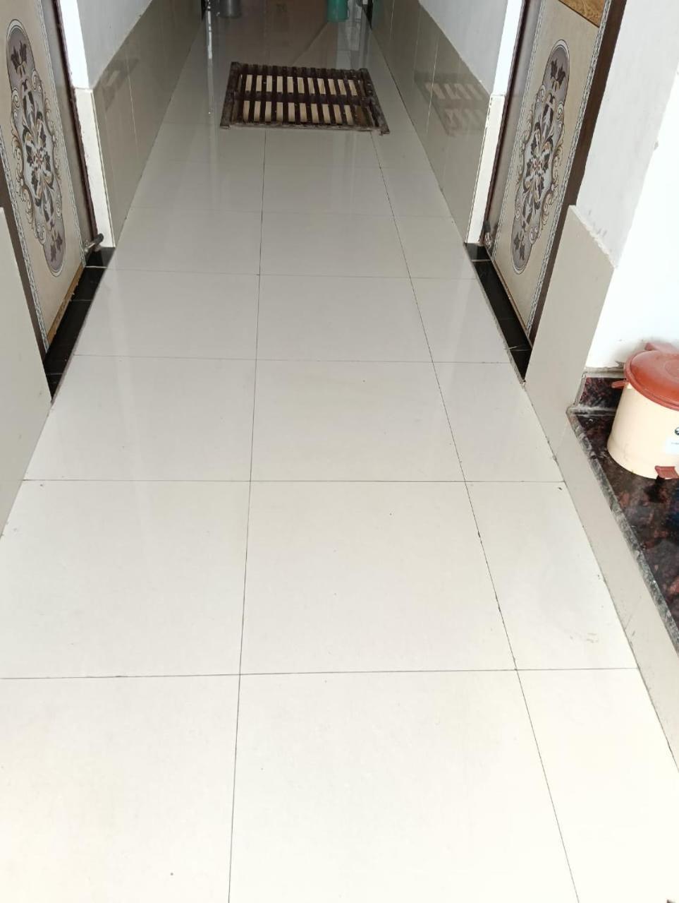 Shri Haridas Kripa Dham Ashram Vrindavan Luaran gambar