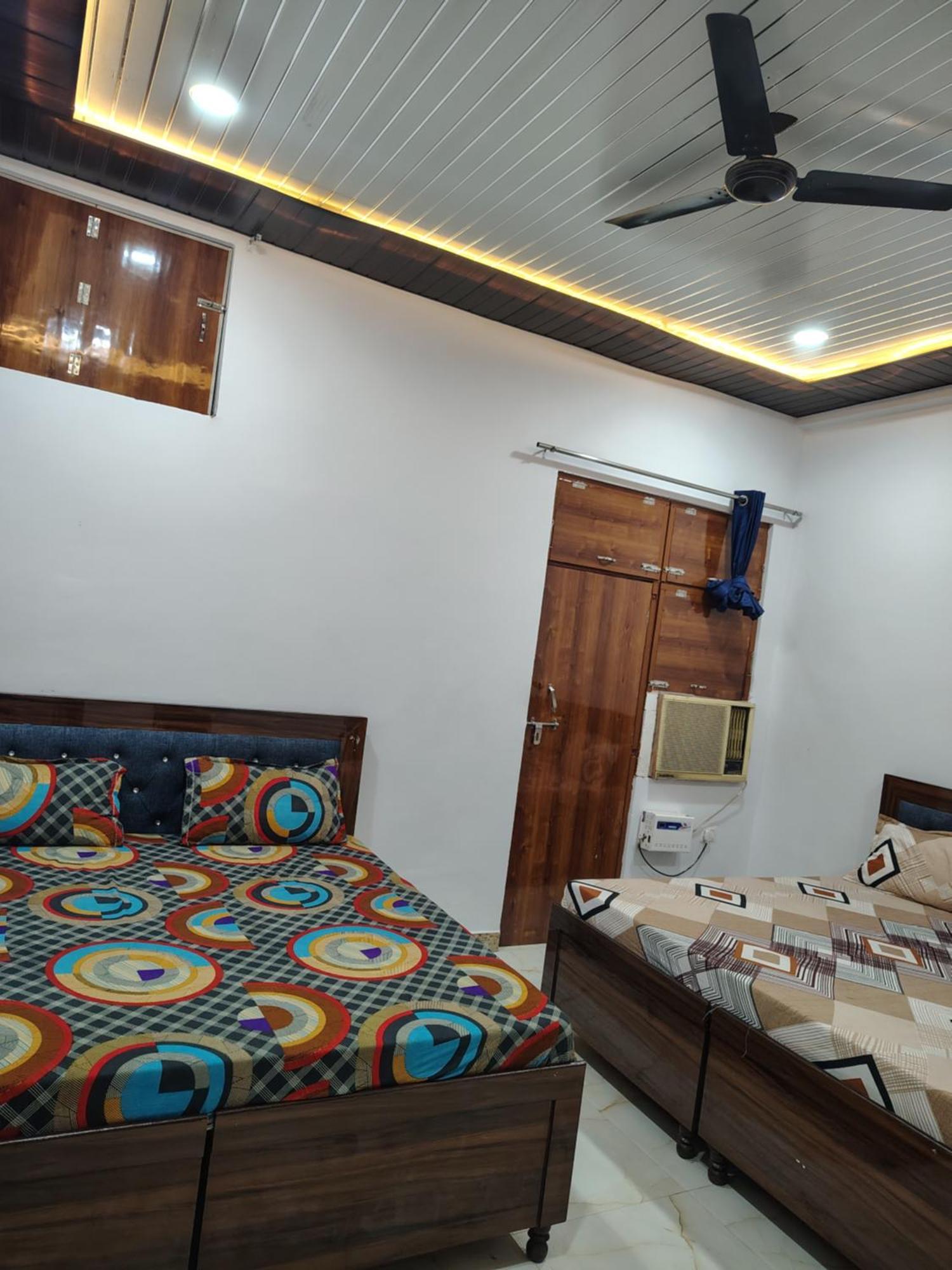 Shri Haridas Kripa Dham Ashram Vrindavan Bilik gambar
