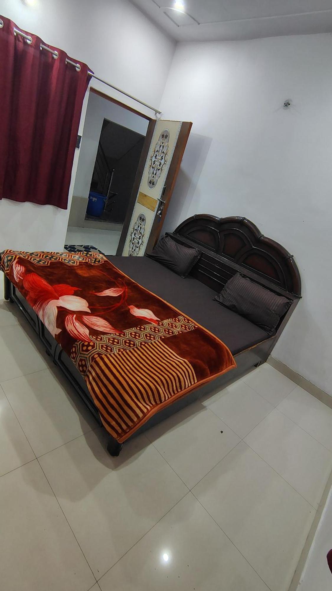 Shri Haridas Kripa Dham Ashram Vrindavan Bilik gambar